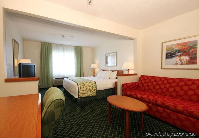 Americinn By Wyndham Hudson Bilik gambar
